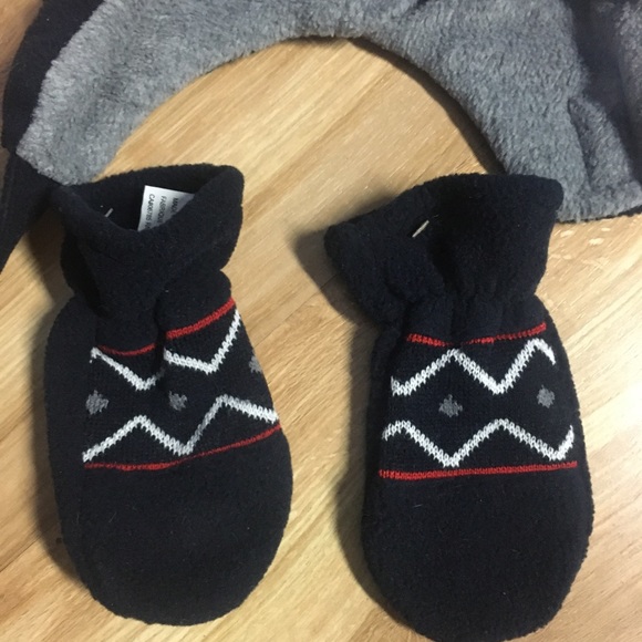 Baby hat mitt combo - Picture 5 of 6